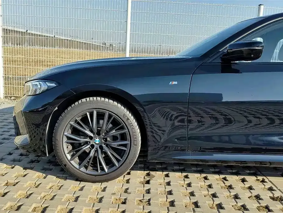 BMW 3 Series 2025 из CN, фото 8