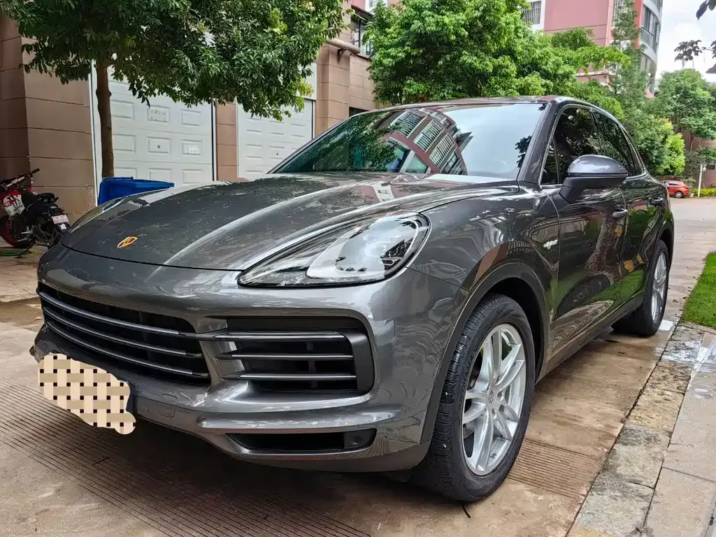 Porsche Cayenne Hybrid 2021 из CN, фото 1