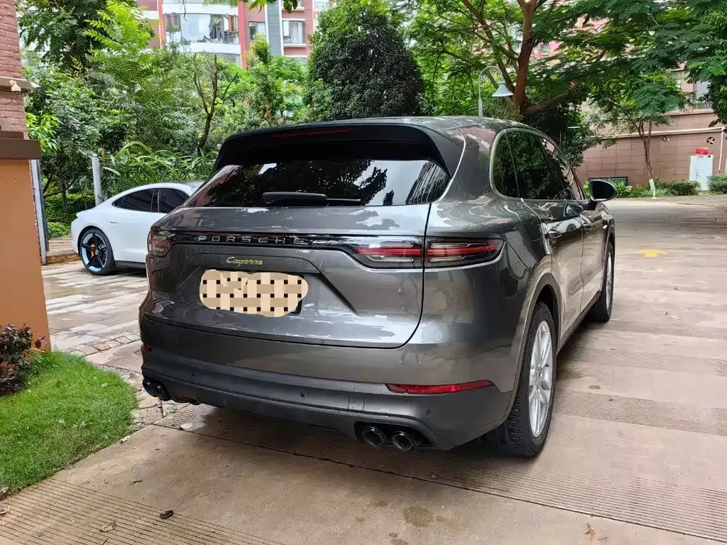 Porsche Cayenne Hybrid 2021 из CN, фото 4