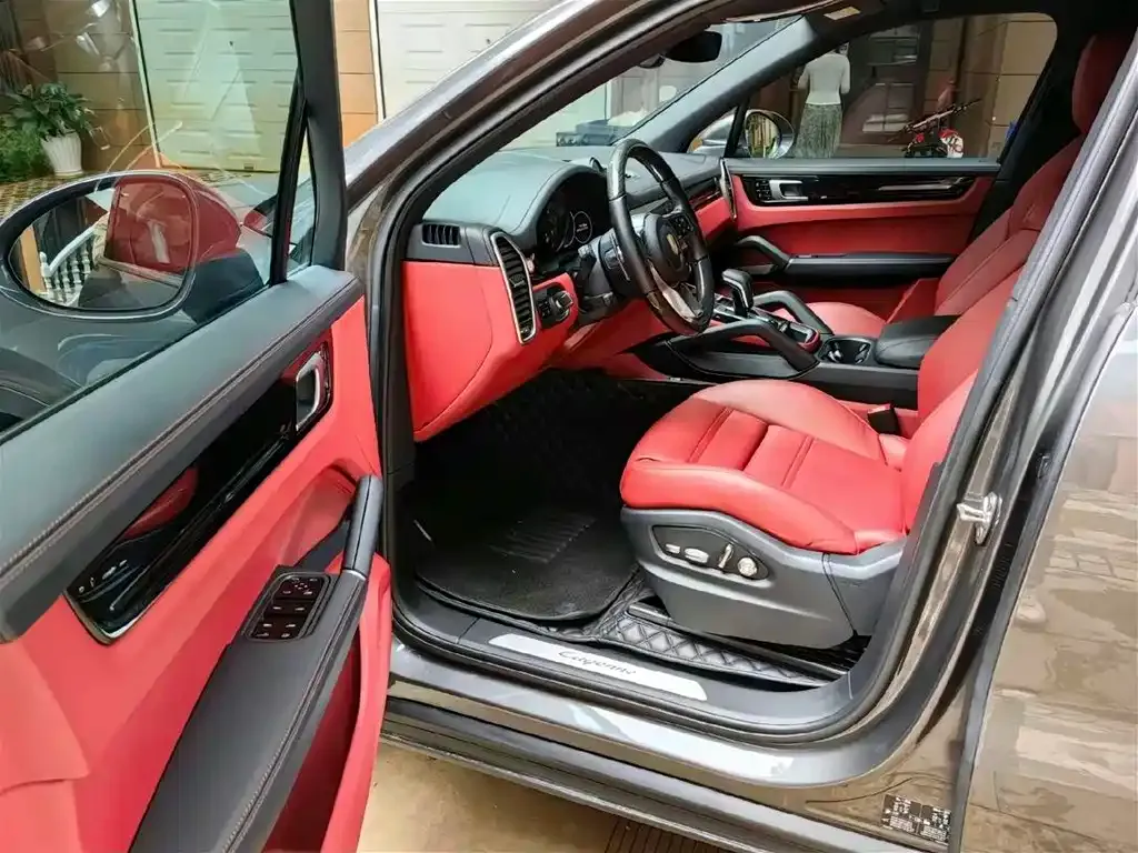 Porsche Cayenne Hybrid 2021 из CN, фото 6