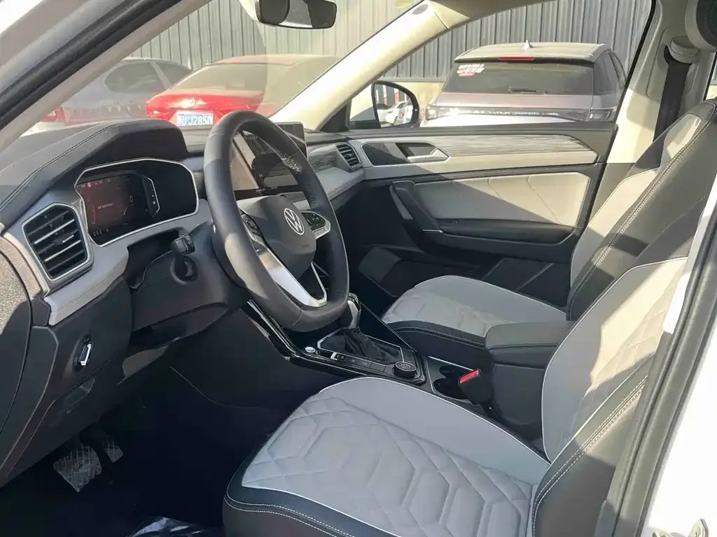 Volkswagen Tayron 2023 из CN, фото 2