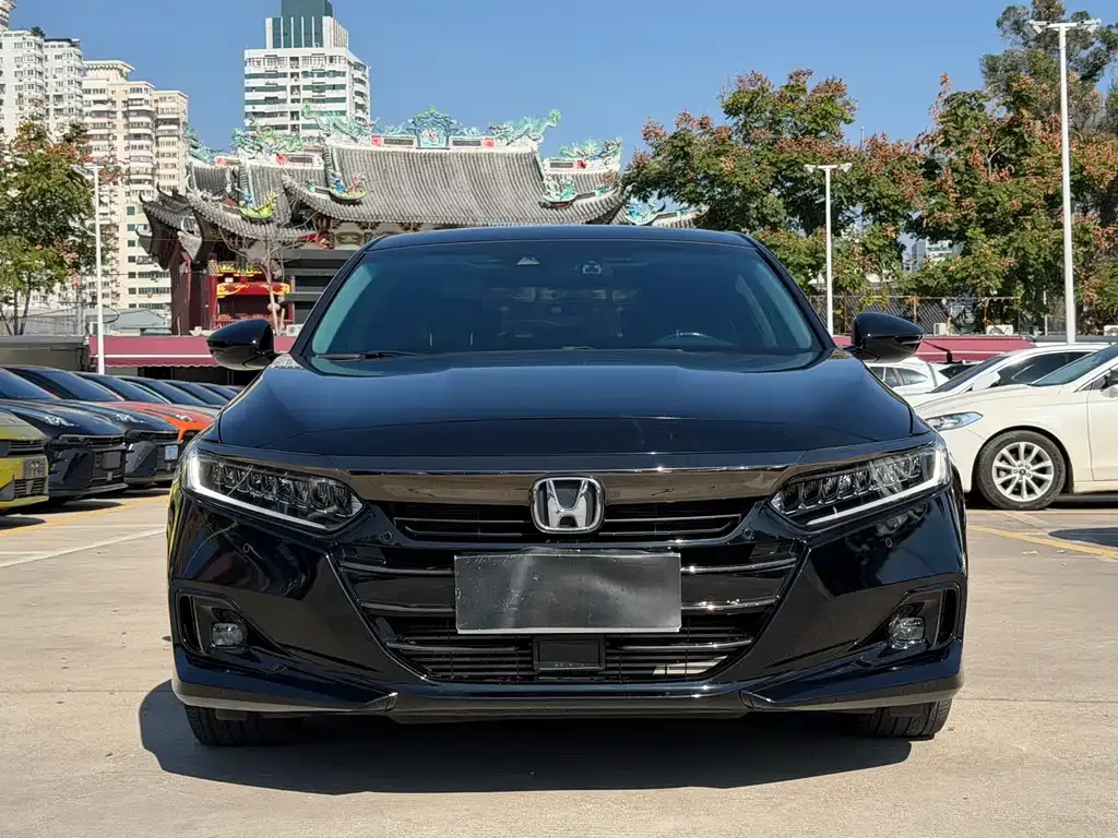 Honda Accord — фото 2