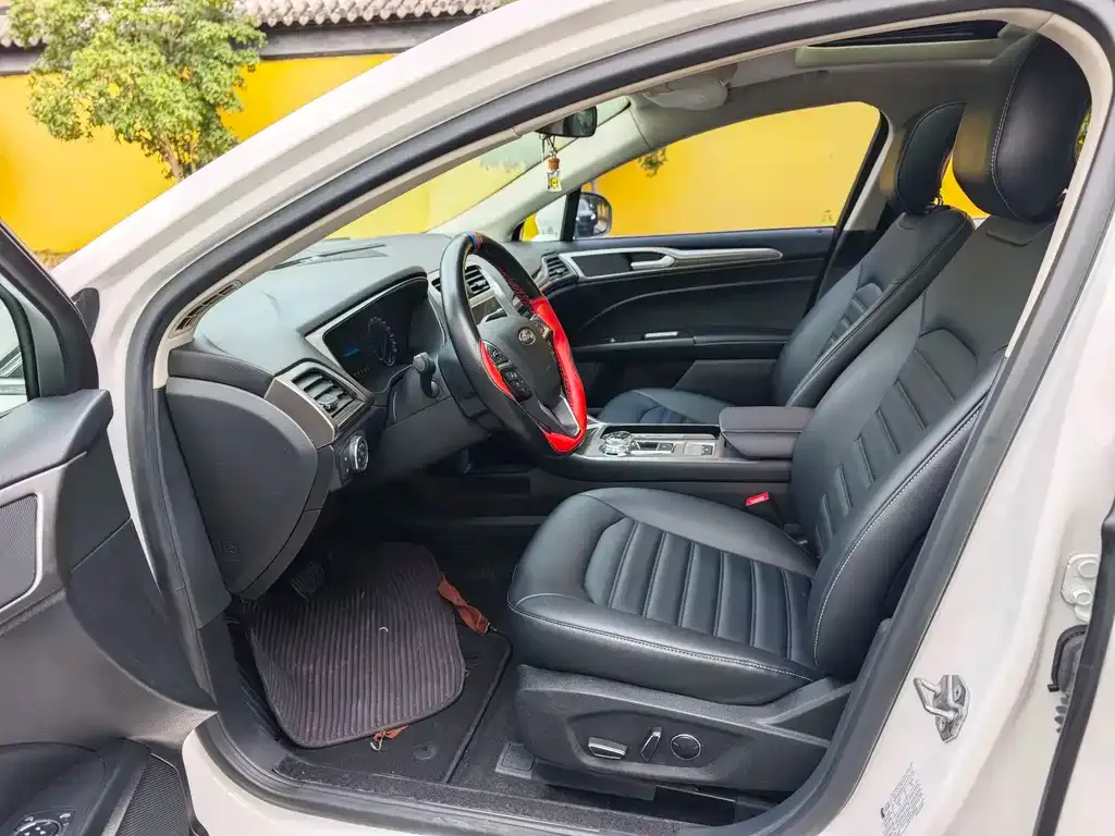Ford Mondeo 2021 из CN, фото 4
