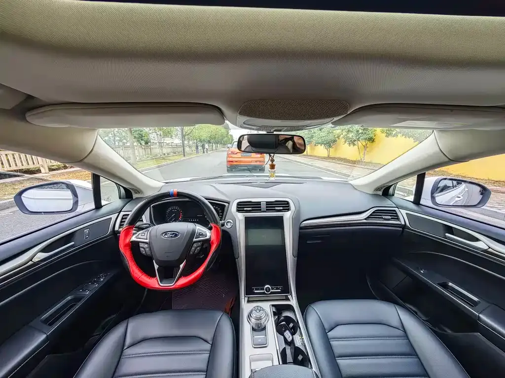 Ford Mondeo 2021 из CN, фото 6
