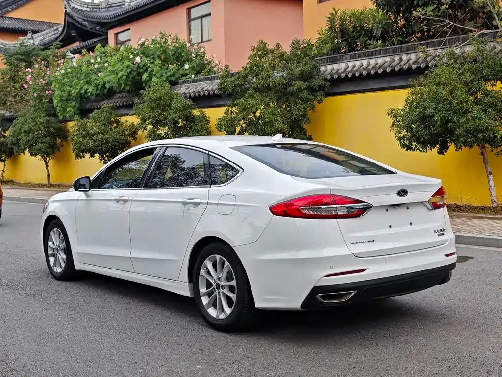 Ford Mondeo 2021 из CN, фото 7