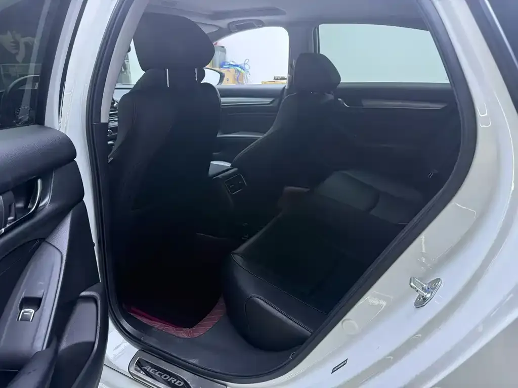 Honda Accord 2021 из CN, фото 6
