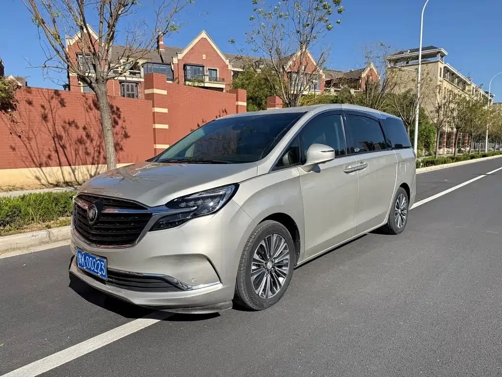 Buick GL8 2022 из CN, фото 1