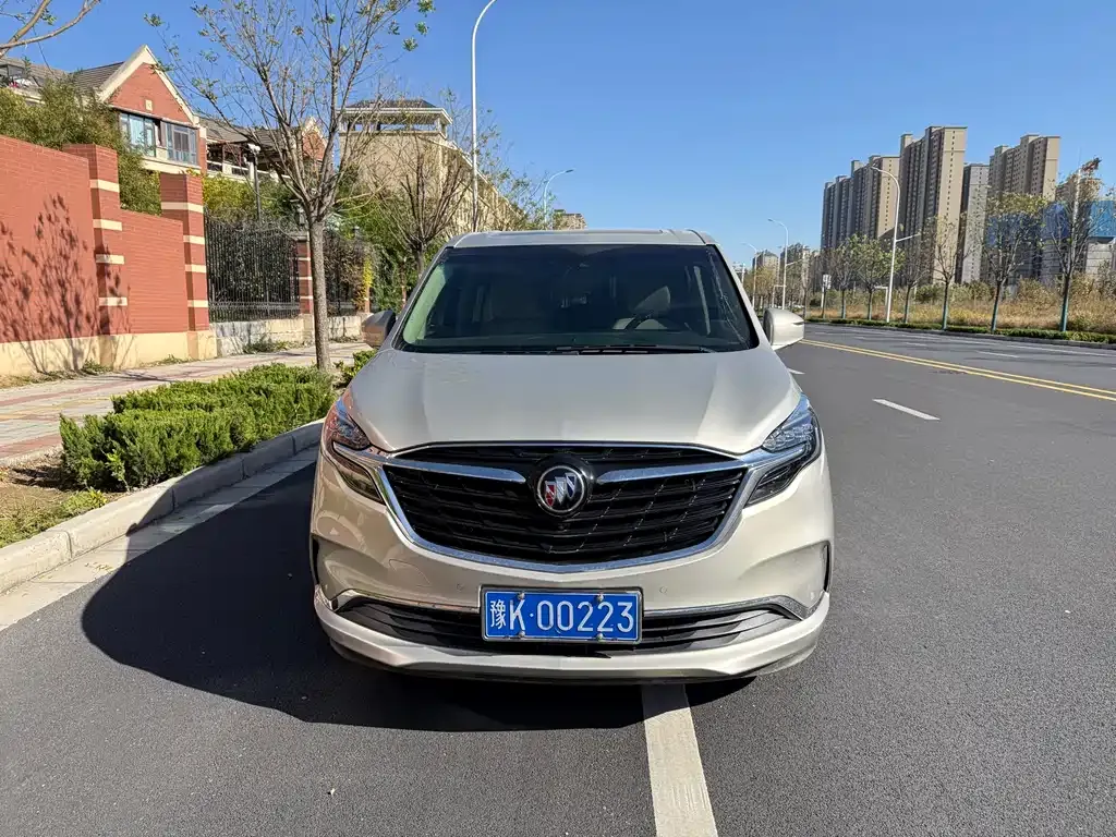Buick GL8 2022 из CN, фото 2