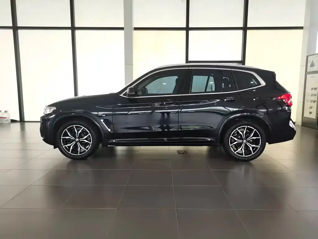 BMW X3 2023 из CN, фото 3