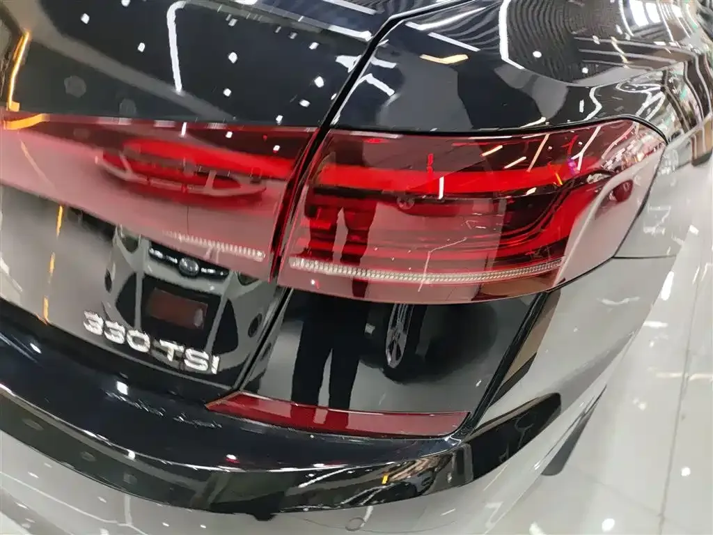 Volkswagen Passat — фото 8