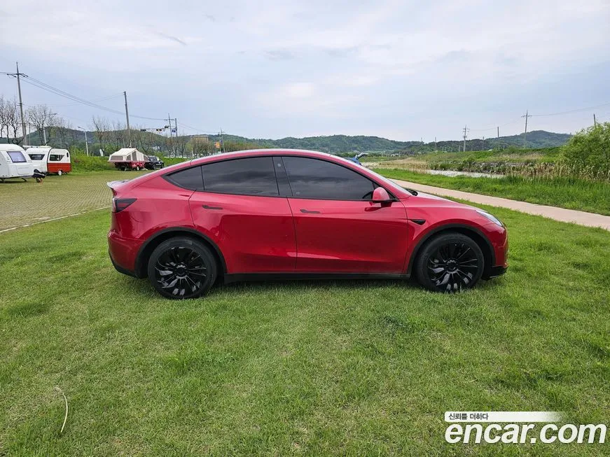 Tesla Model Y 2022 из KR, фото 8