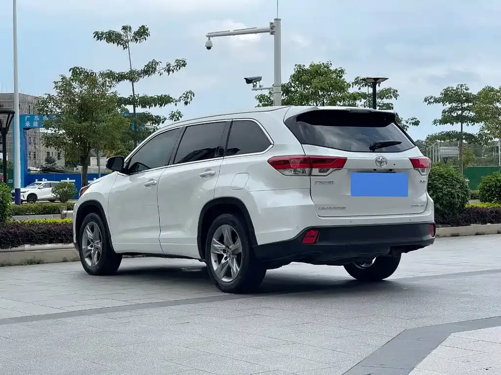 [object Object] Highlander 2022 из CN, фото 4