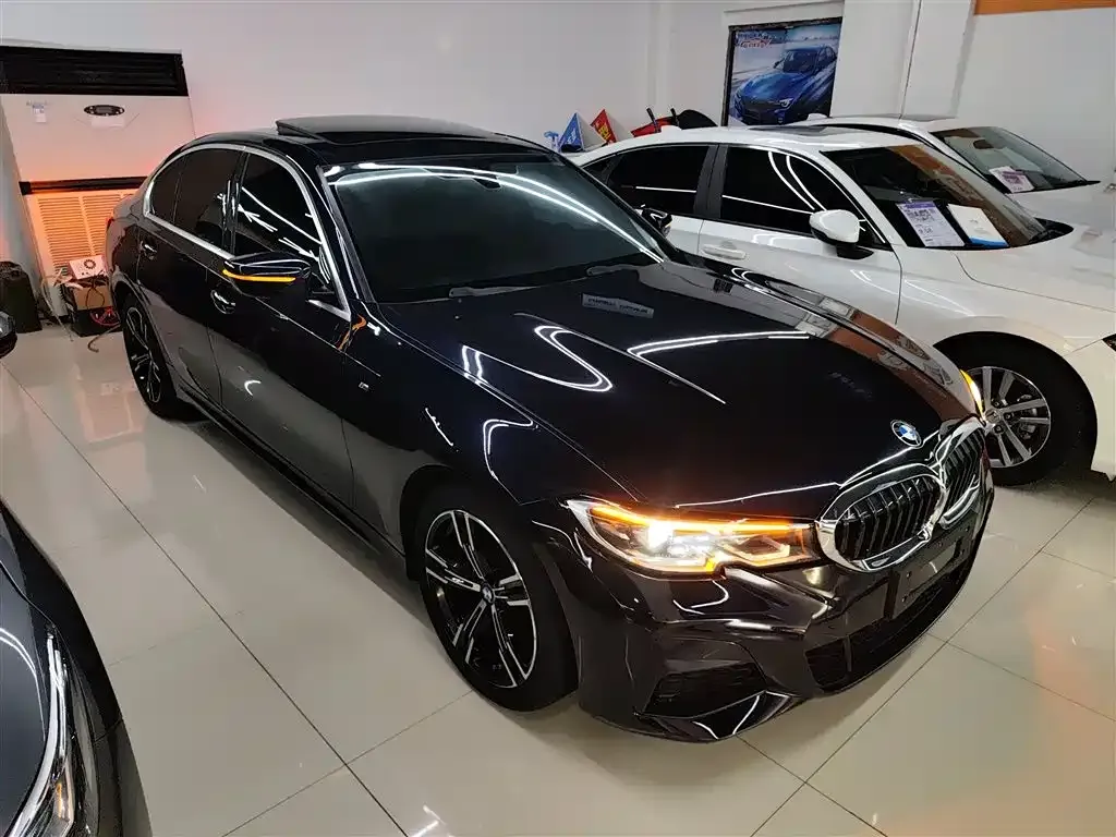 BMW 3 Series 2021 из CN, фото 4