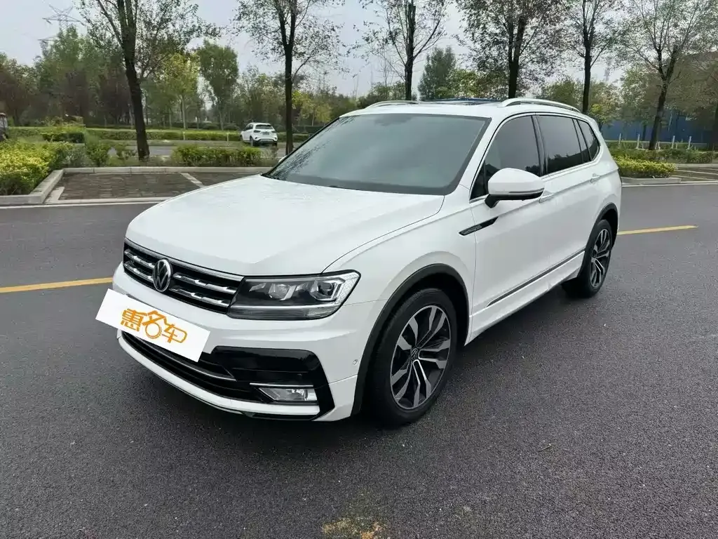 Volkswagen Tiguan L 2021 из CN, фото 1