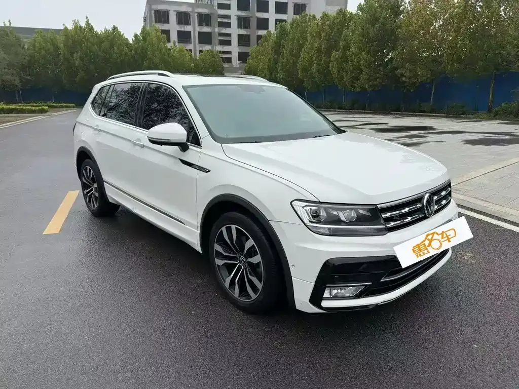 Volkswagen Tiguan L 2021 из CN, фото 3