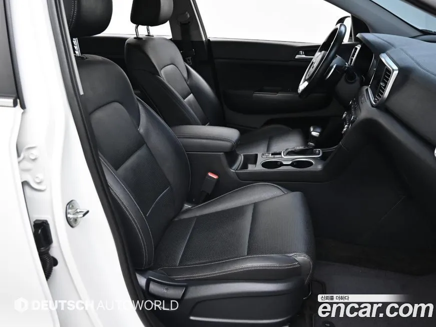Kia Sportage — фото 10