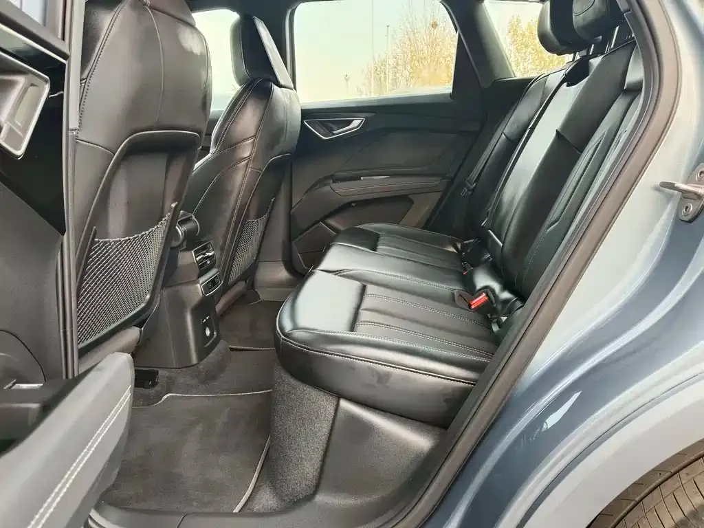 Audi Q4 e-tron 2024 из CN, фото 6