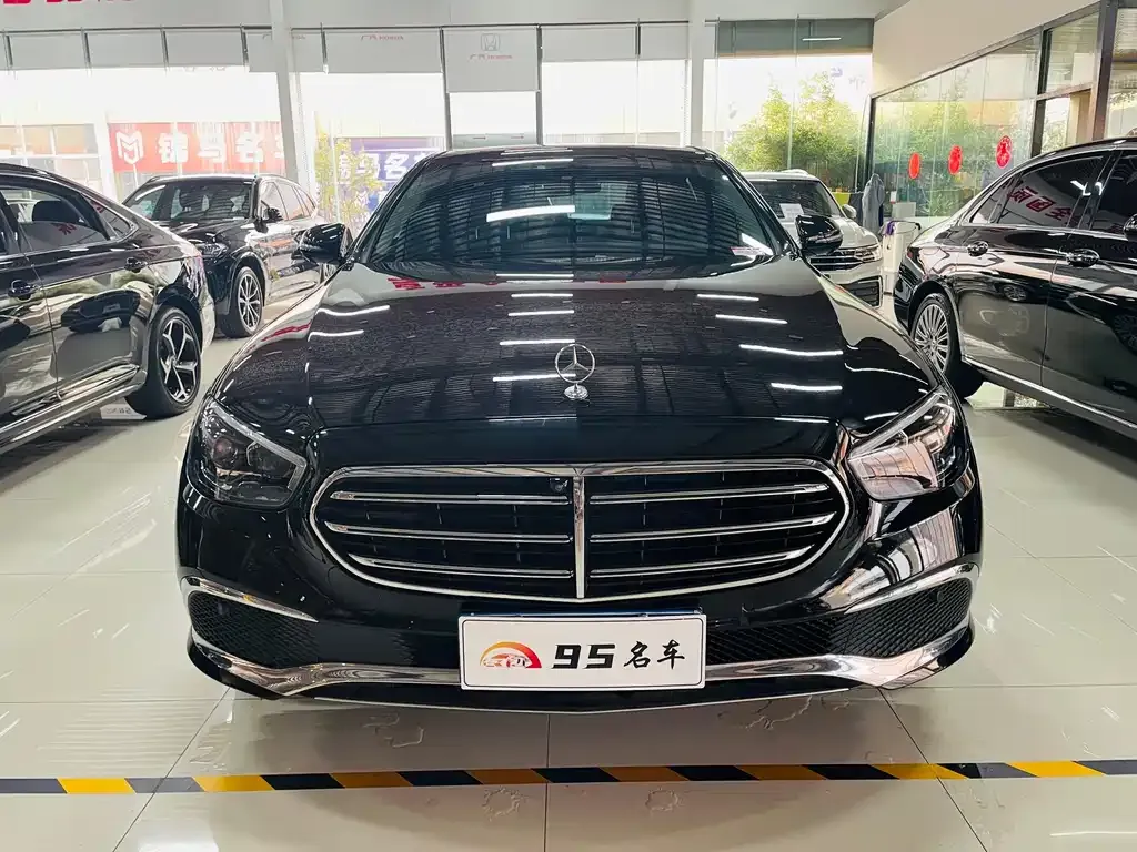 Mercedes-Benz E-Class 2022 из CN, фото 2
