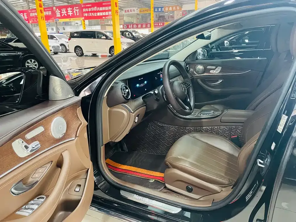 Mercedes-Benz E-Class 2022 из CN, фото 7