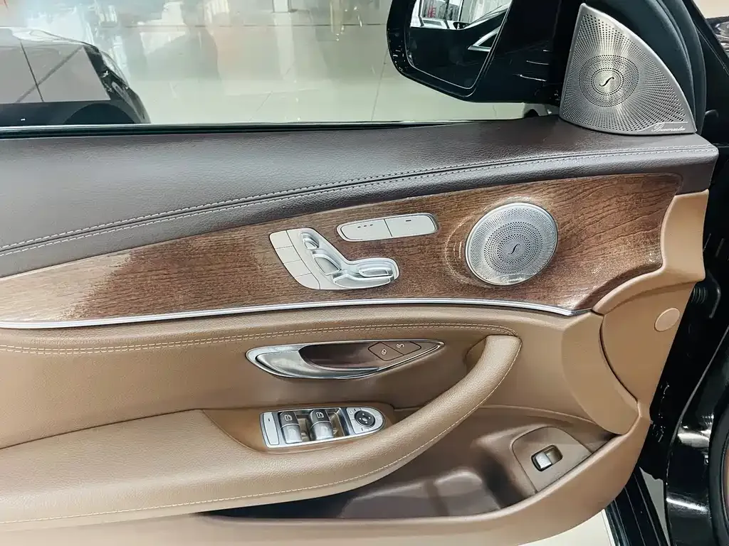 Mercedes-Benz E-Class 2022 из CN, фото 9