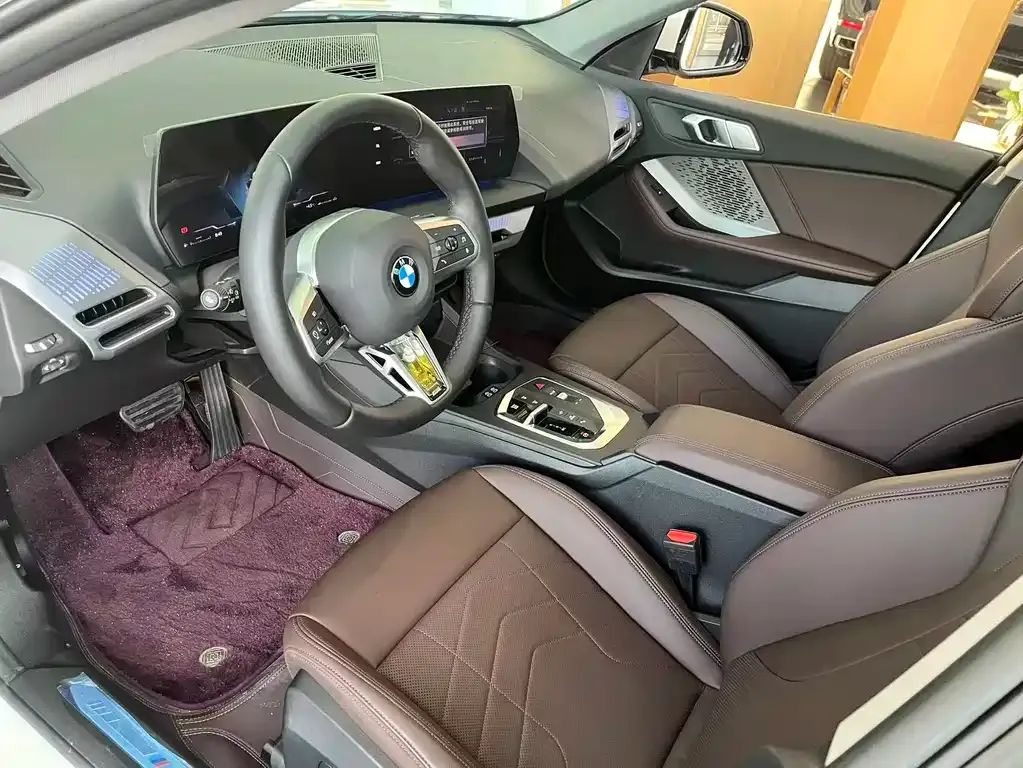 BMW 2 Series 2025 из CN, фото 9