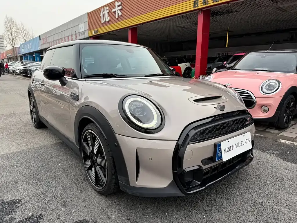 MINI Cooper (3-door) 2022 из CN, фото 1
