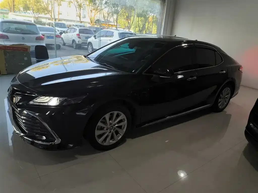 Toyota Camry 2023 из CN, фото 5