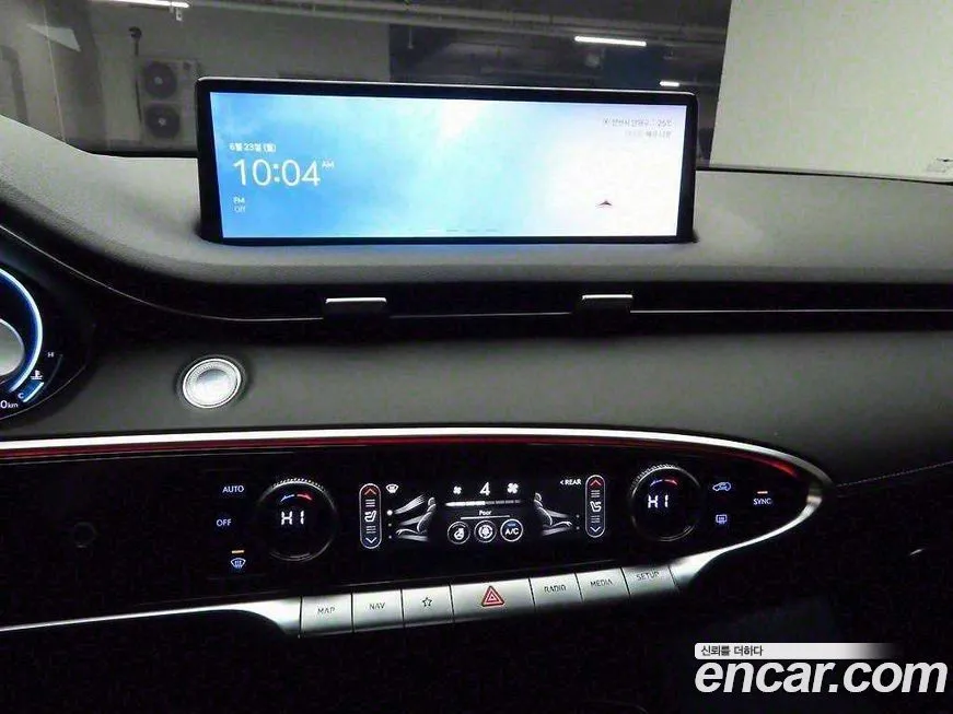 Genesis GV70 — фото 10