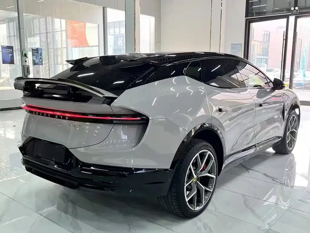 Lotus Eletre 2023 из CN, фото 9