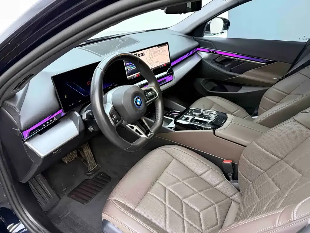 BMW i5 2024 из CN, фото 10