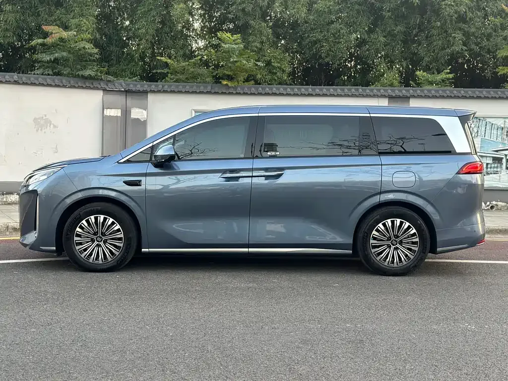 BYD Xia 2025 из CN, фото 3