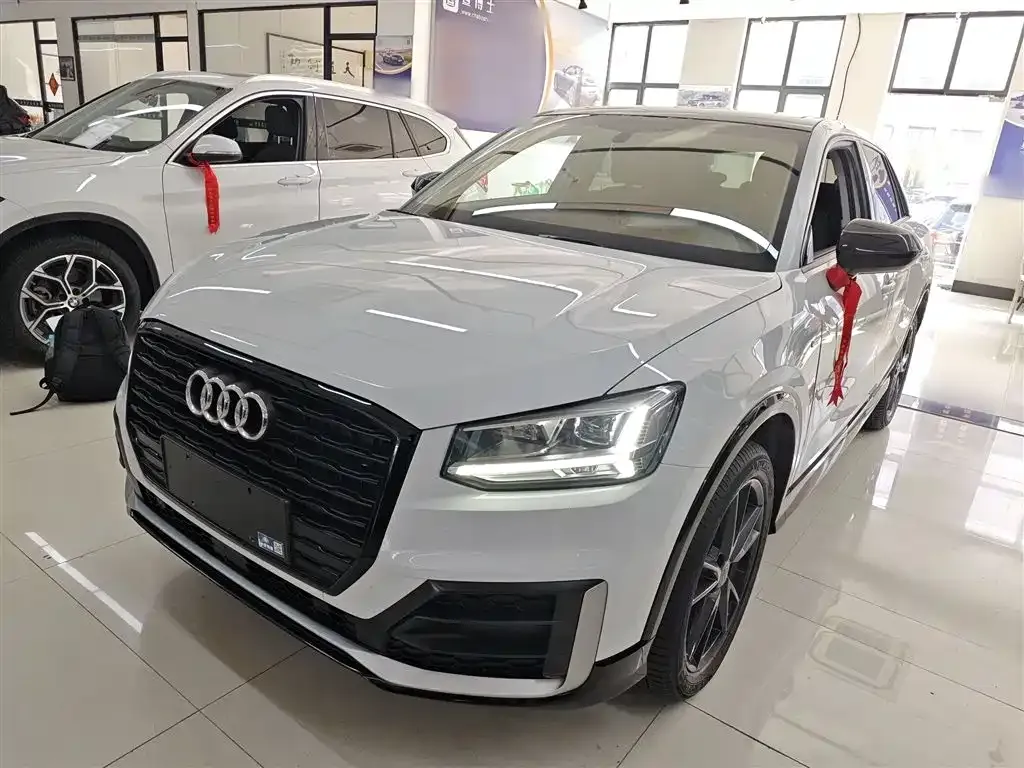Audi Q2L 2021 из CN, фото 1