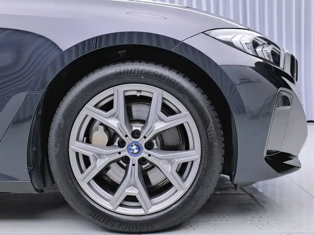 BMW i3 2024 из CN, фото 8