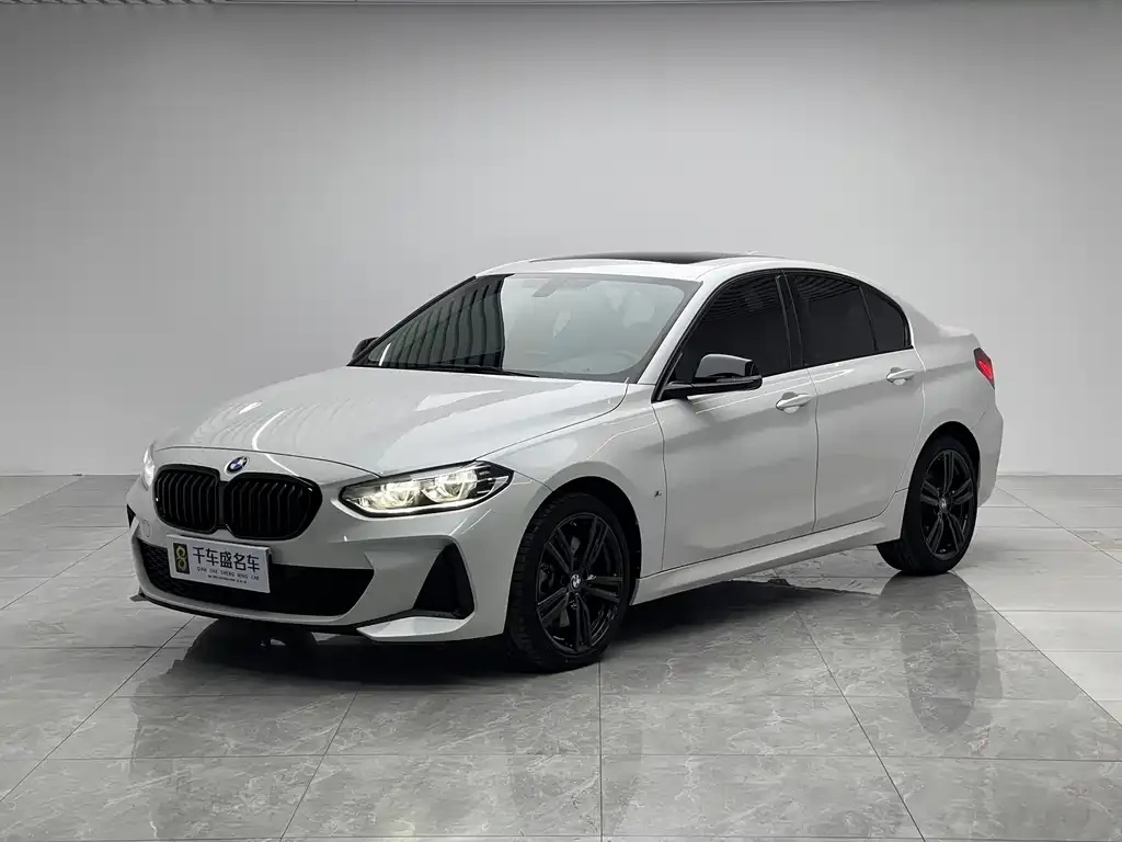 BMW 1 Series — фото 1