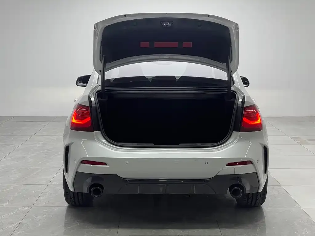 BMW 1 Series — фото 10