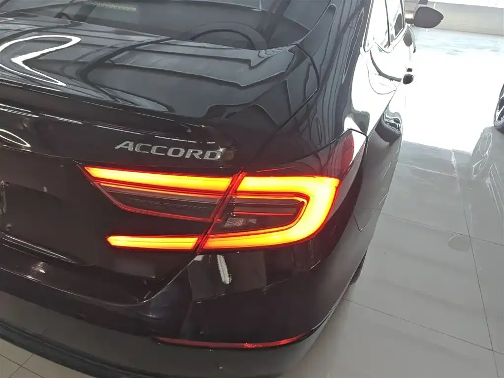 Honda Accord 2022 из CN, фото 8