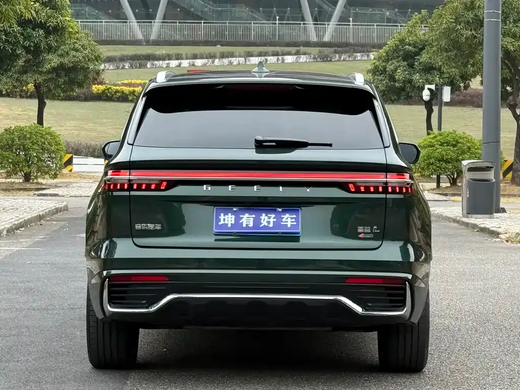 Geely Xingyue L — фото 5