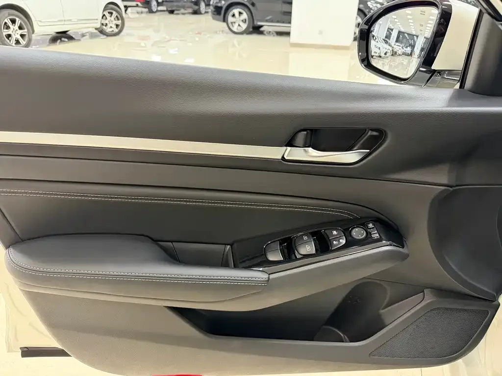 Nissan Teana 2022 из CN, фото 10