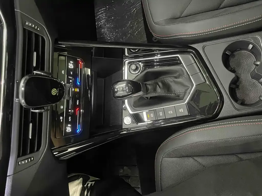Volkswagen Tayron 2022 из CN, фото 10