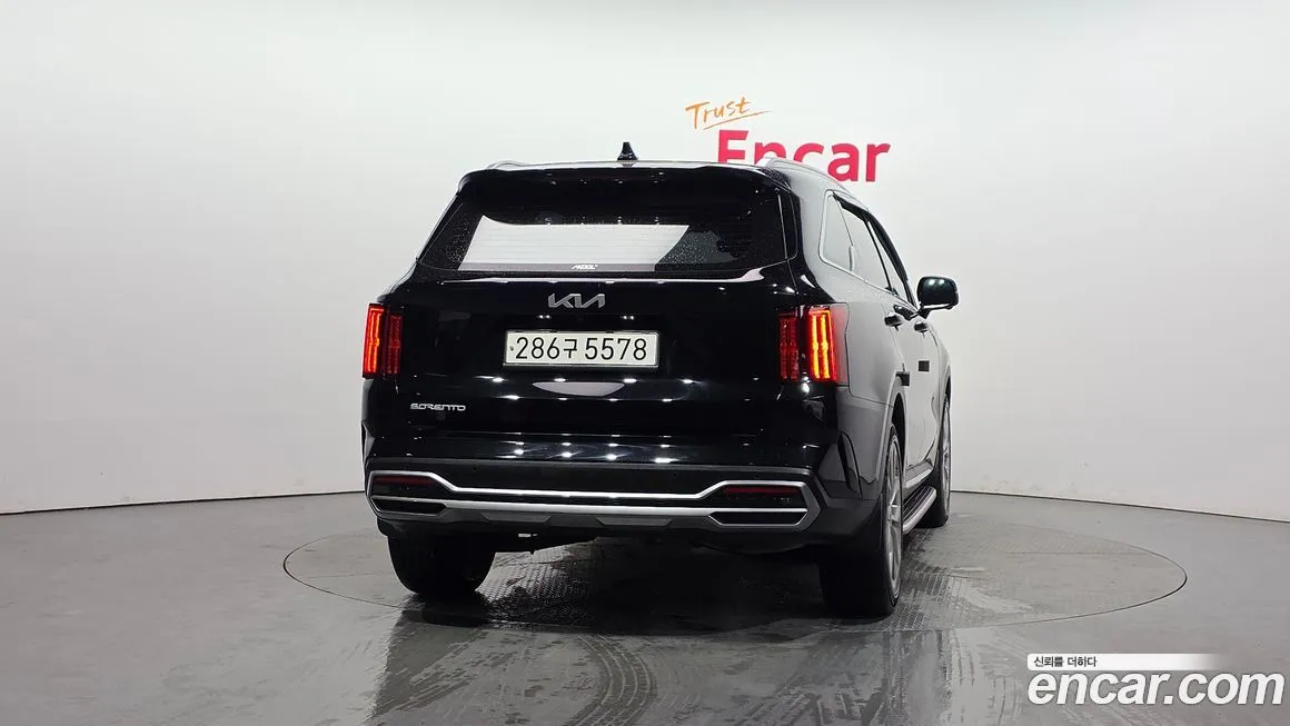 Kia Sorento — фото 4