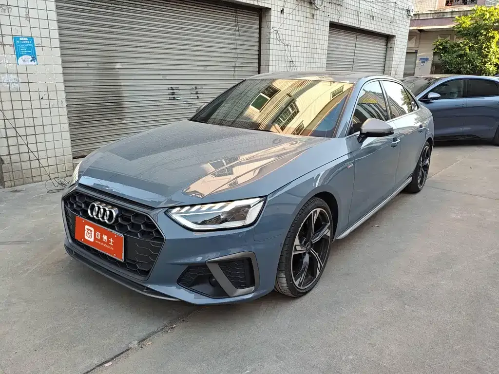 Audi A4L 2022 из CN, фото 1