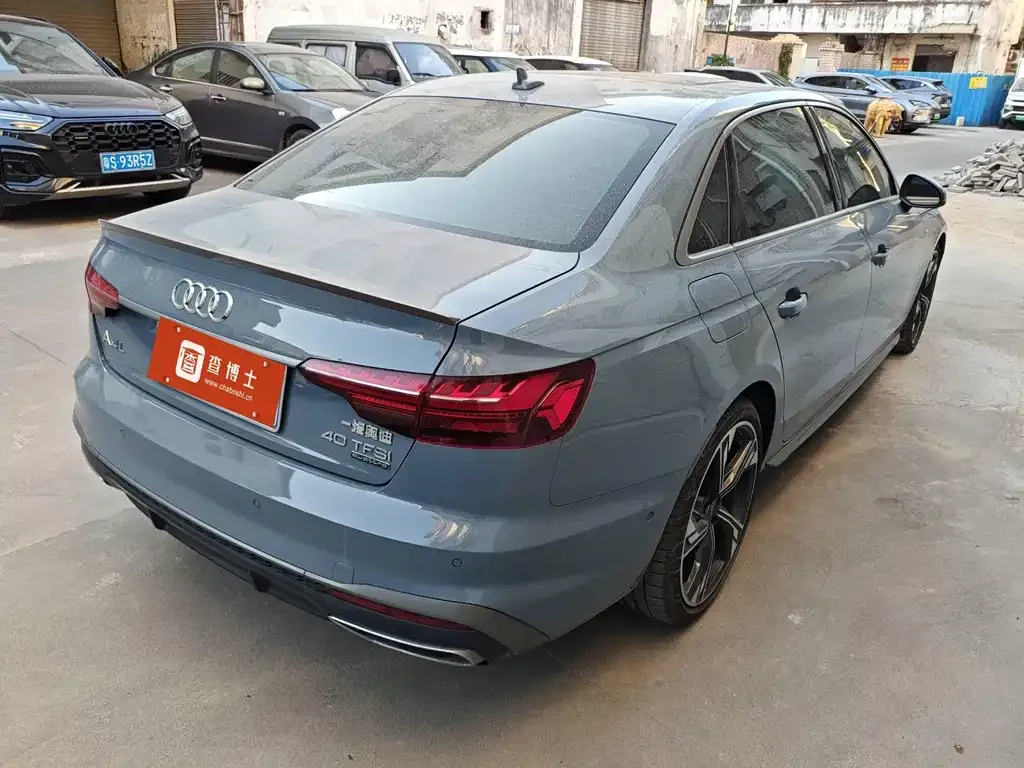 Audi A4L 2022 из CN, фото 4