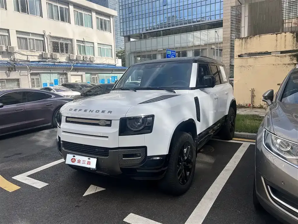 Land Rover Defender 2023 из CN, фото 1