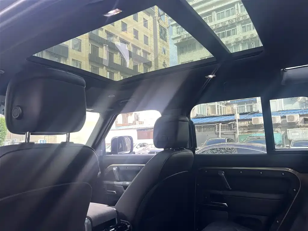 Land Rover Defender 2023 из CN, фото 7