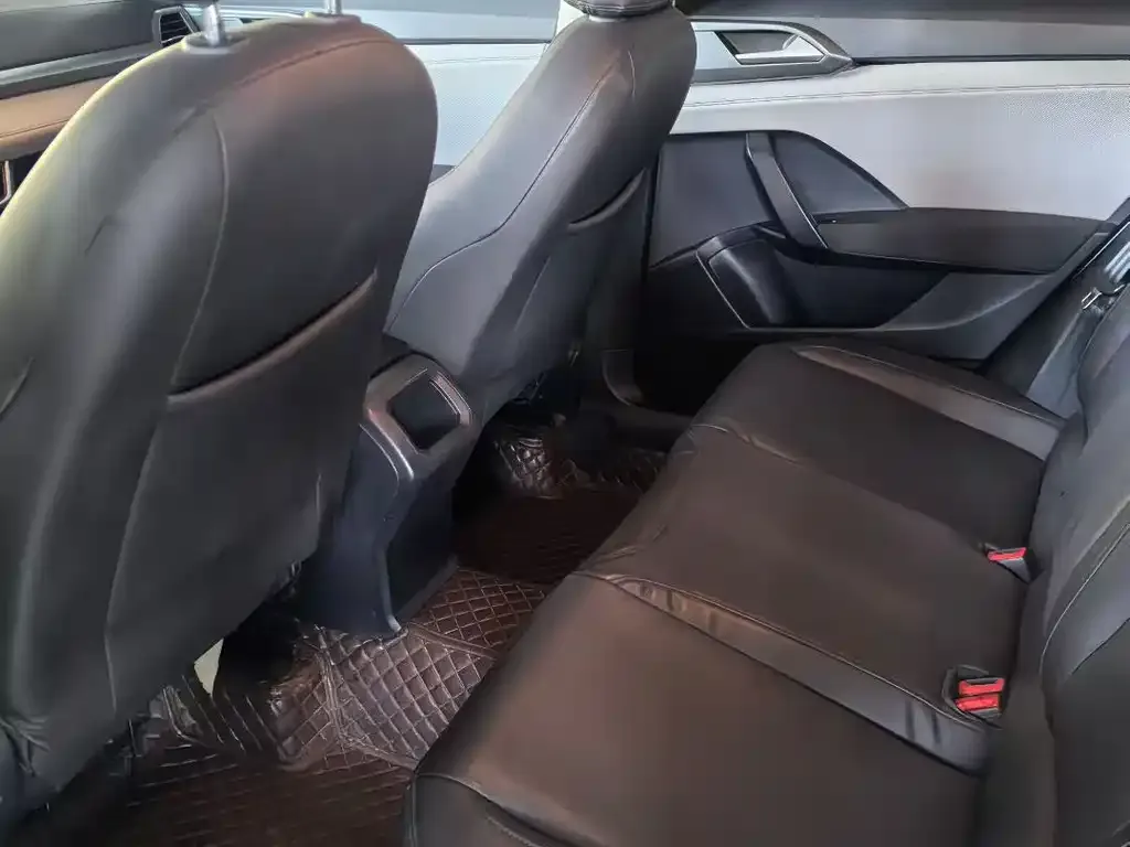 Volkswagen Tharu 2023 из CN, фото 7