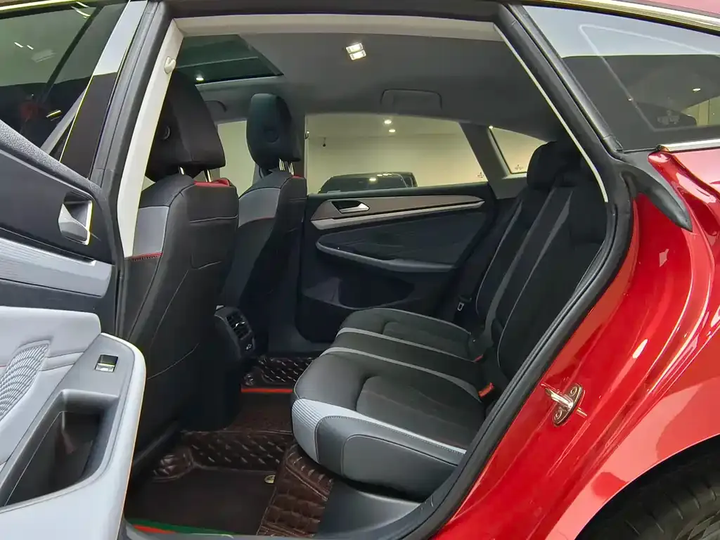 Volkswagen Lamando 2023 из CN, фото 10
