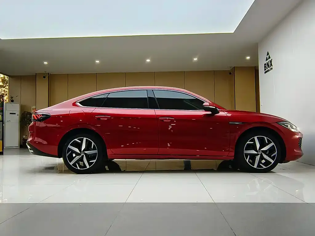 Volkswagen Lamando 2023 из CN, фото 3