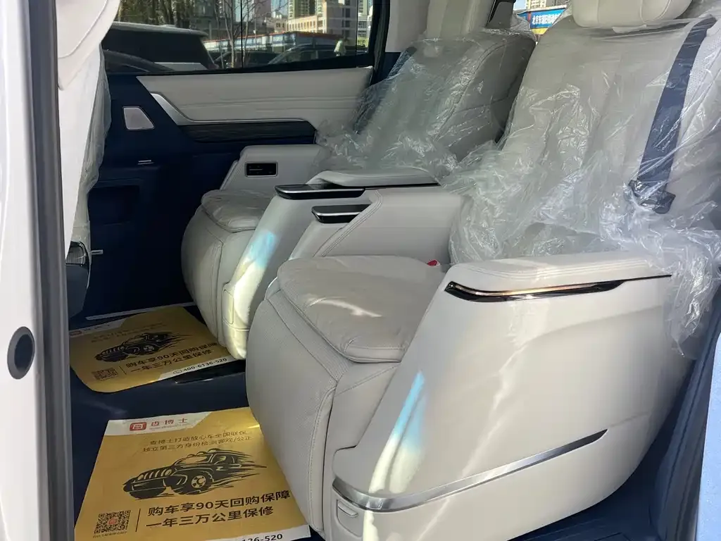 Buick Century 2025 из CN, фото 6