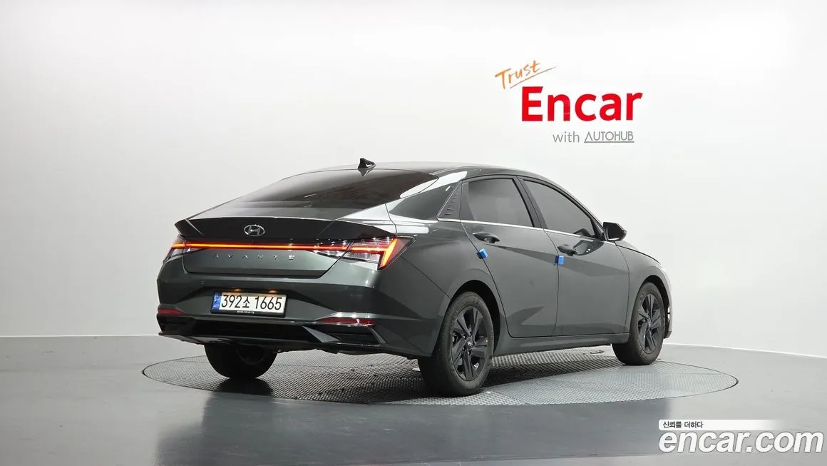 Hyundai AVANTE — фото 2