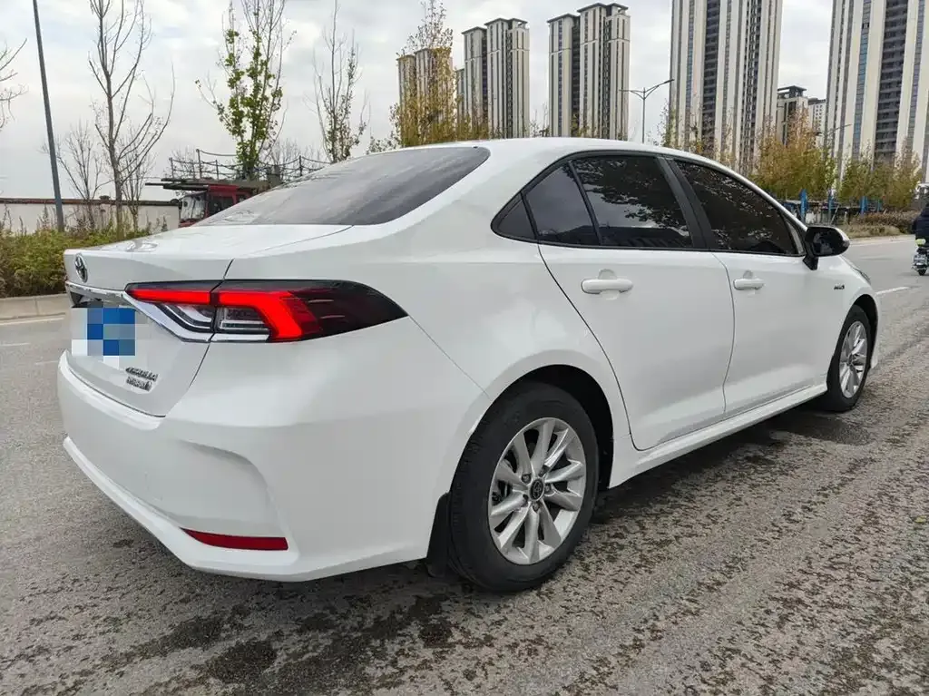 Toyota Corolla 2024 из CN, фото 7